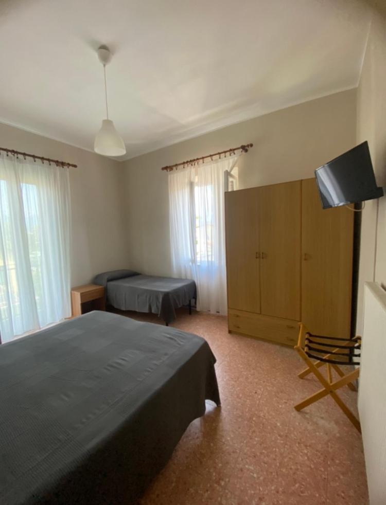 Hotel Sole 马里纳迪马萨 外观 照片